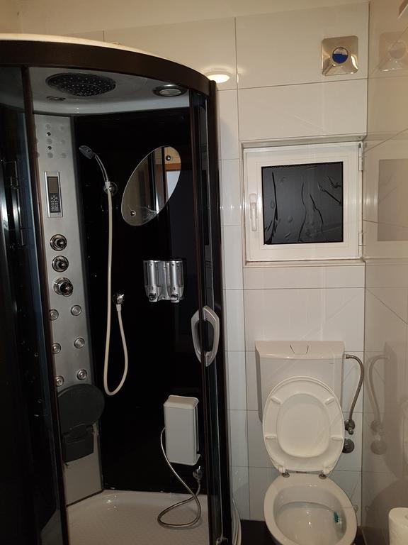 Apartman 4 Kilometar To City Centar Сплит Екстериор снимка