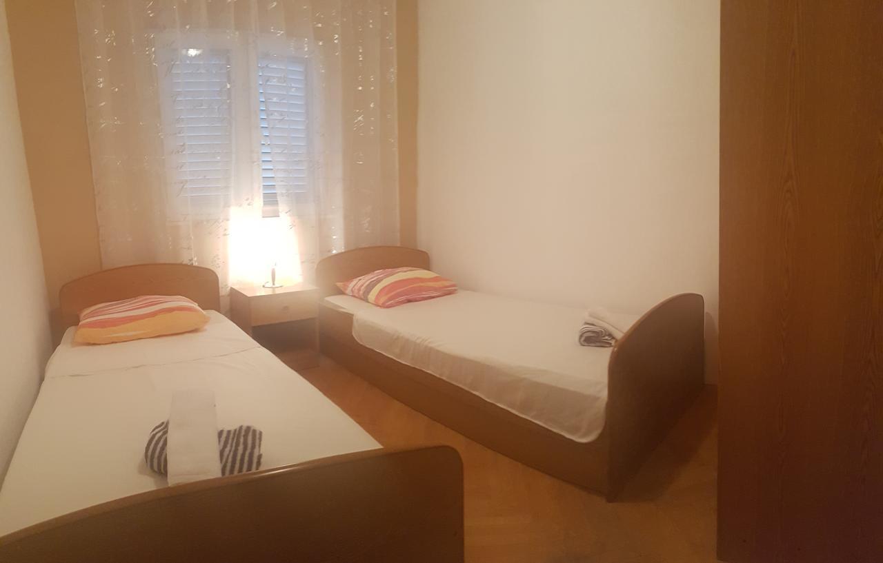 Apartman 4 Kilometar To City Centar Сплит Екстериор снимка