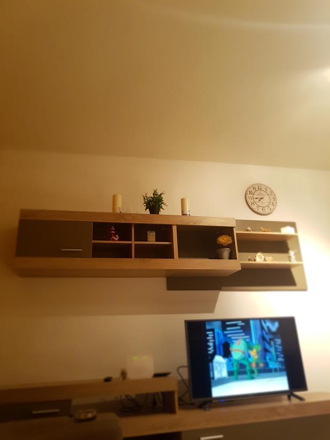 Apartman 4 Kilometar To City Centar Сплит Екстериор снимка